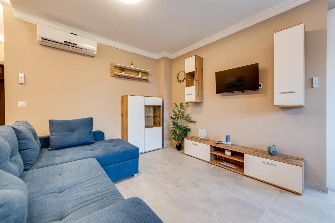 Forest Foeldvar Apartmanok By Bltn Balatonföldvár Екстериор снимка