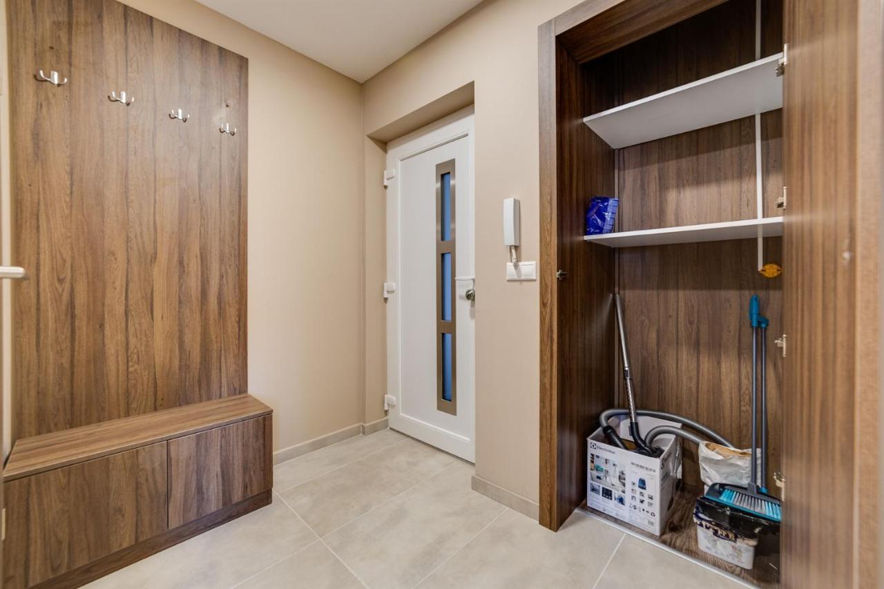 Forest Foeldvar Apartmanok By Bltn Balatonföldvár Екстериор снимка