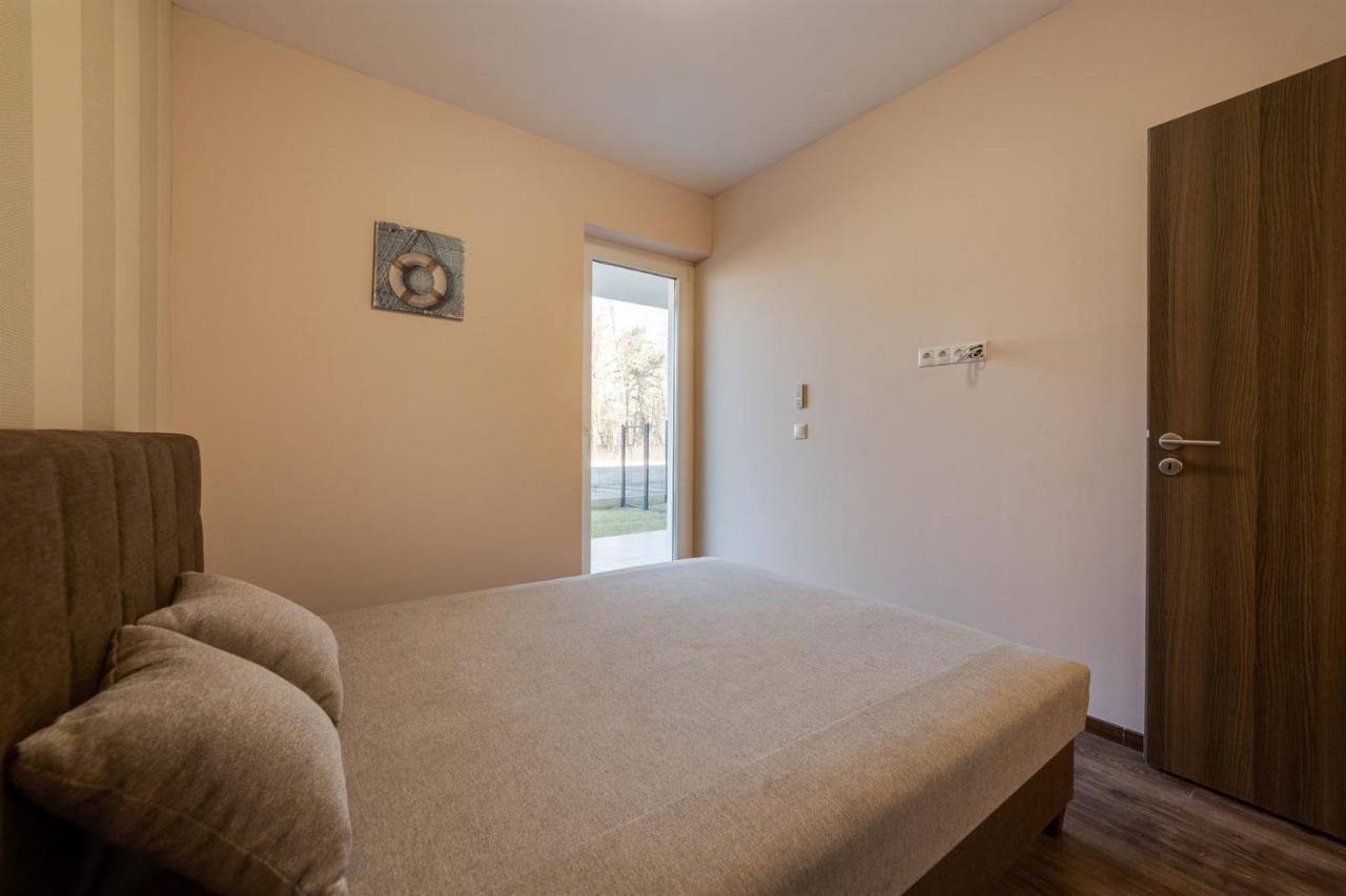 Forest Foeldvar Apartmanok By Bltn Balatonföldvár Екстериор снимка